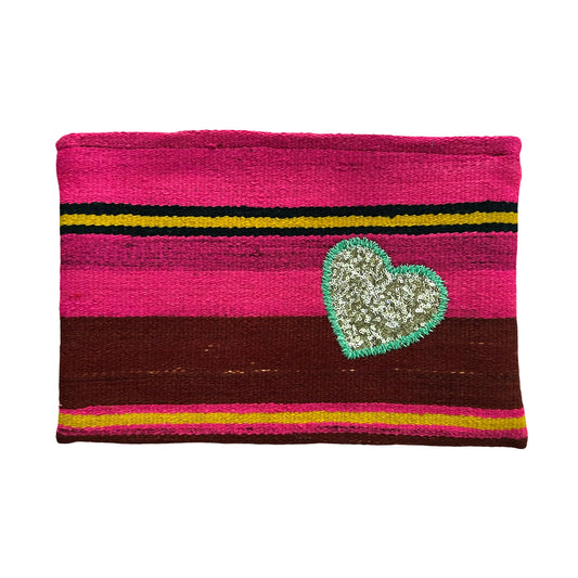 Maxi Heart Clutch