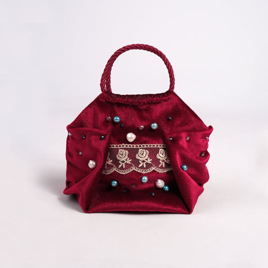 Mini lace and pearl bag handmade in Turkey by Esra Kayıra