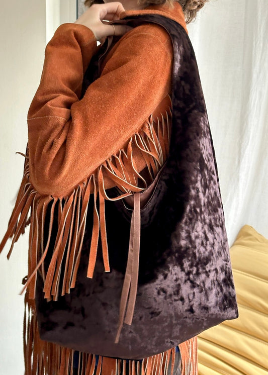Dark brown crushed velvet over the shoulder bag, on a model, handmade in Turkey, Esra Kayira brand.