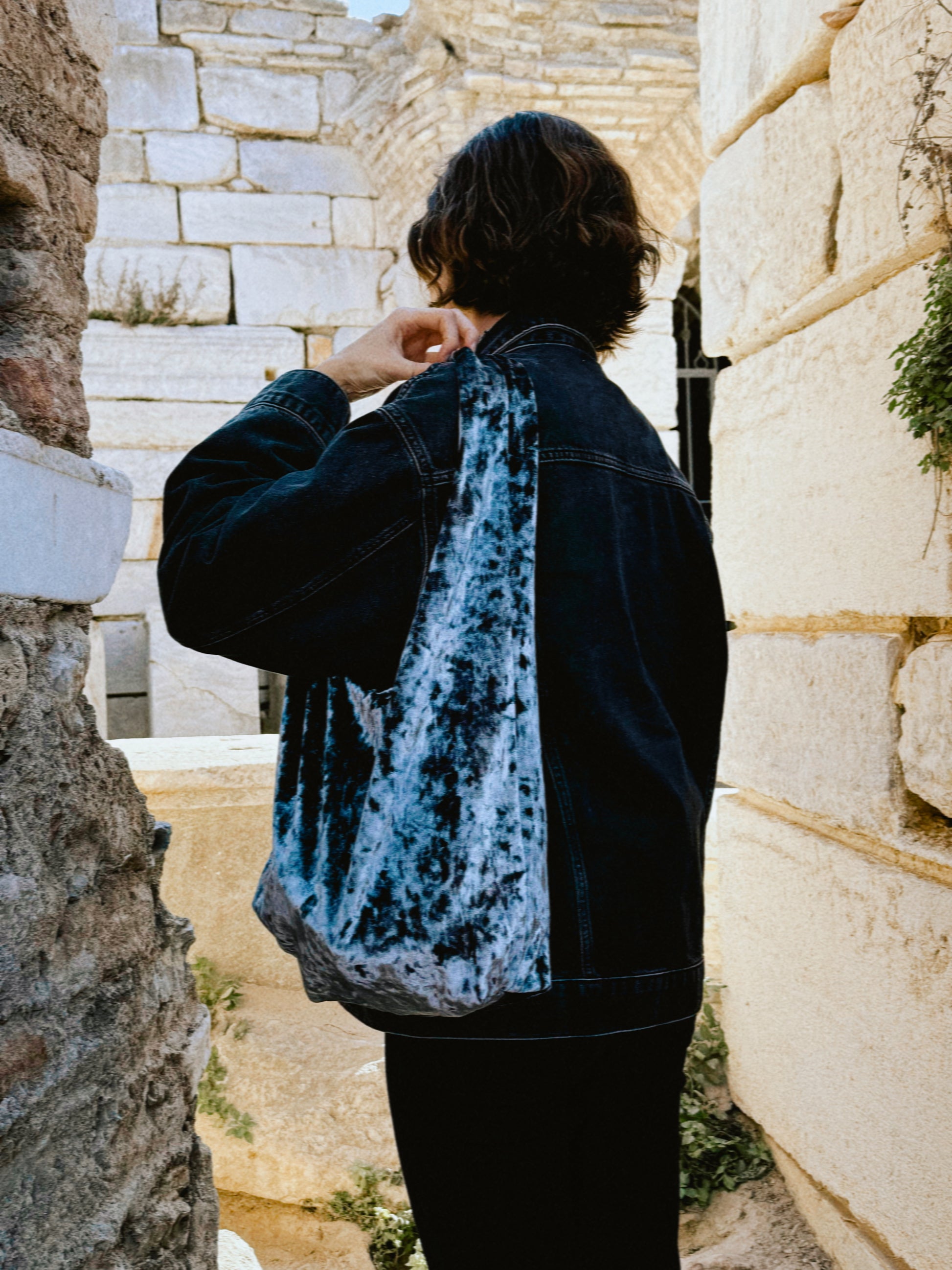 Gray crushed velvet over the shoulder bag handmade in Turkey, Esra Kayira brand.