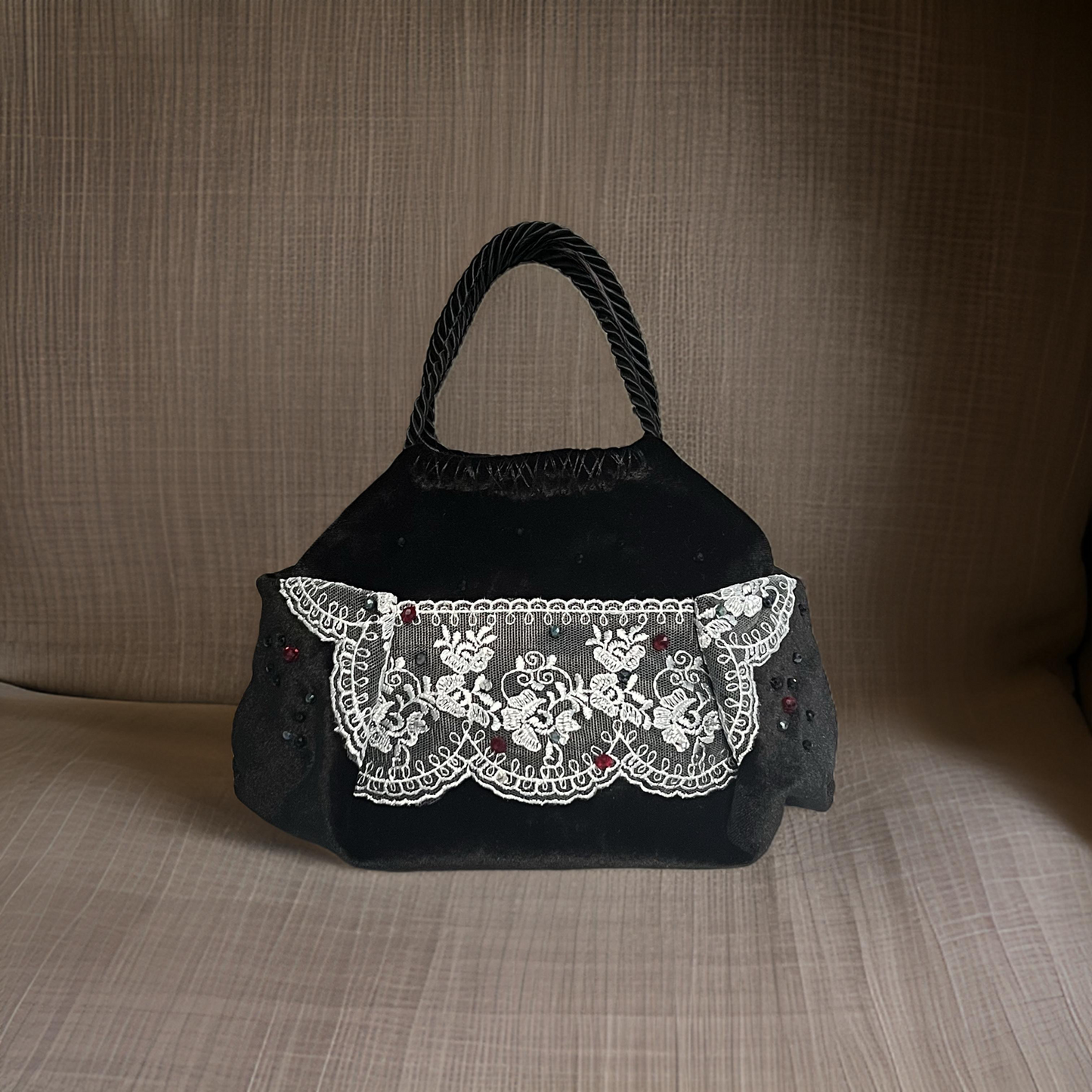 Mini black and blue velvet bag handmade in Turkey by Esra Kayıra