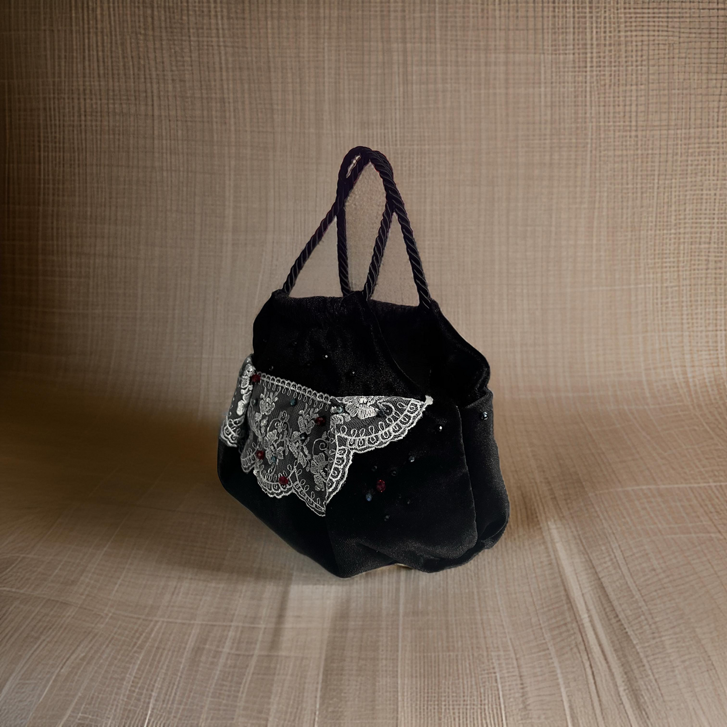 Mini black and blue velvet bag handmade in Turkey by Esra Kayıra