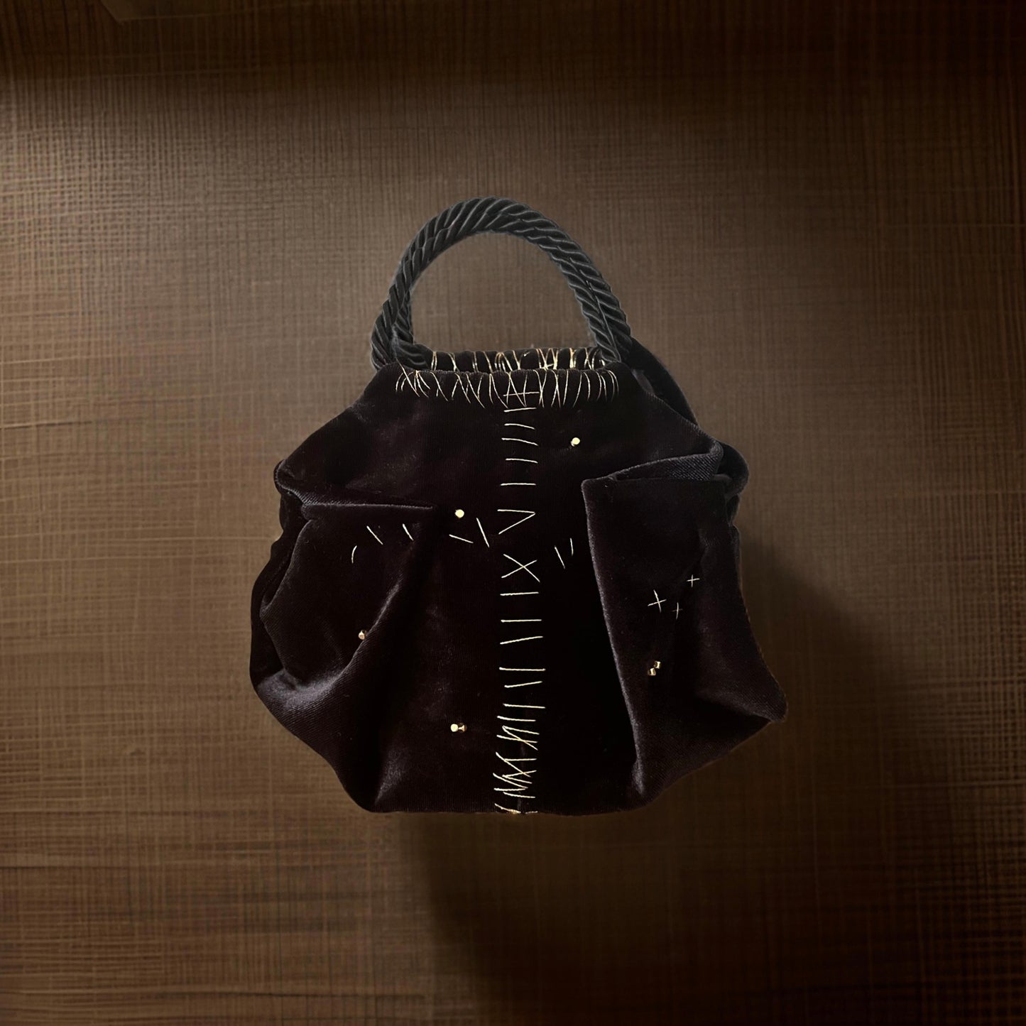 Mini black velvet bag handmade in Turkey by Esra Kayıra
