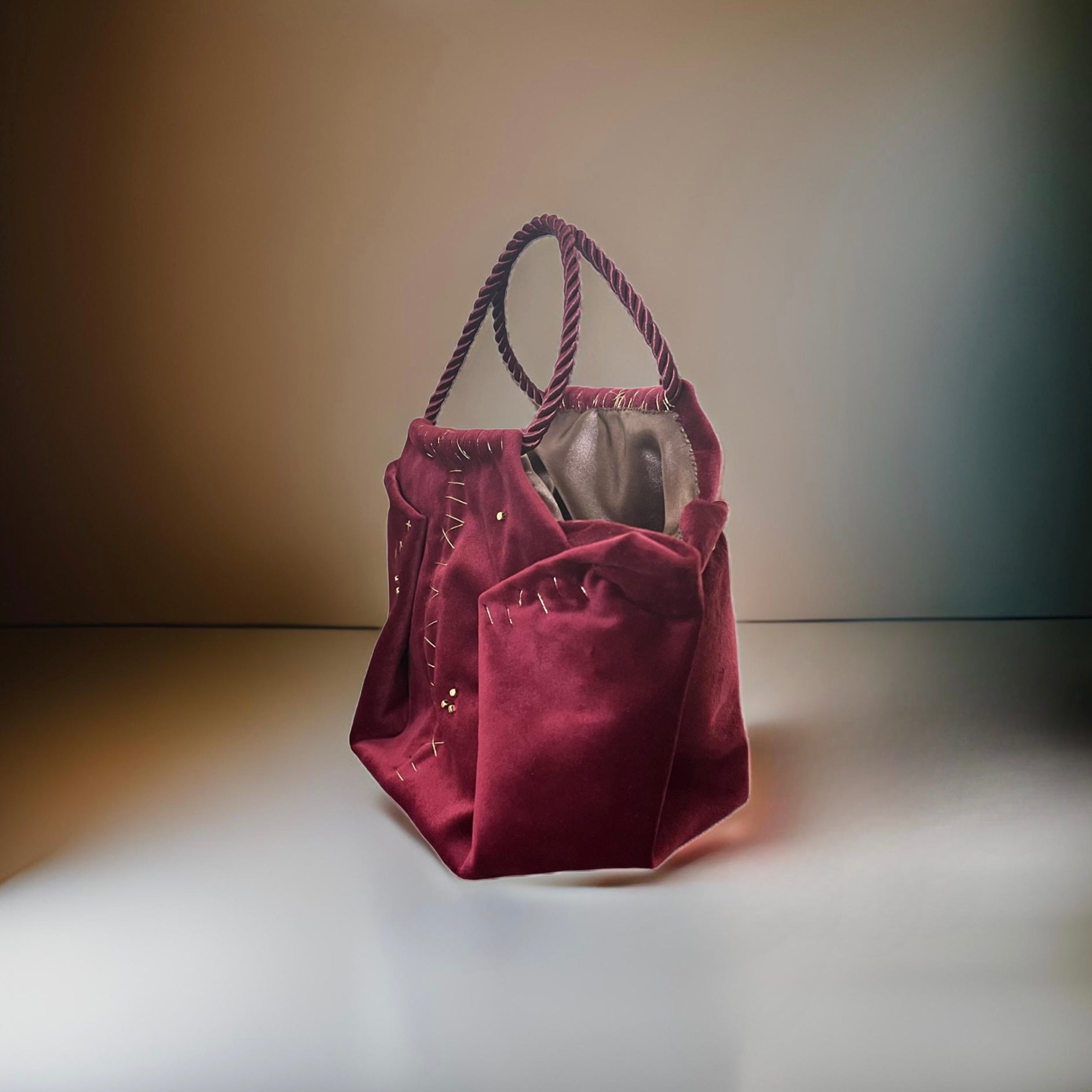 Mini burgundy bag handmade in Turkey by Esra Kayıra
