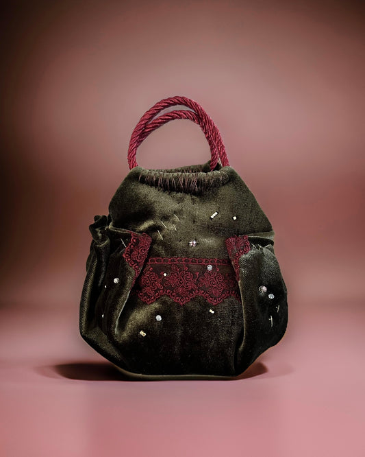 Mini green velvet bag with burgundy lace detail, handmade in Turkey by Esra Kayıra