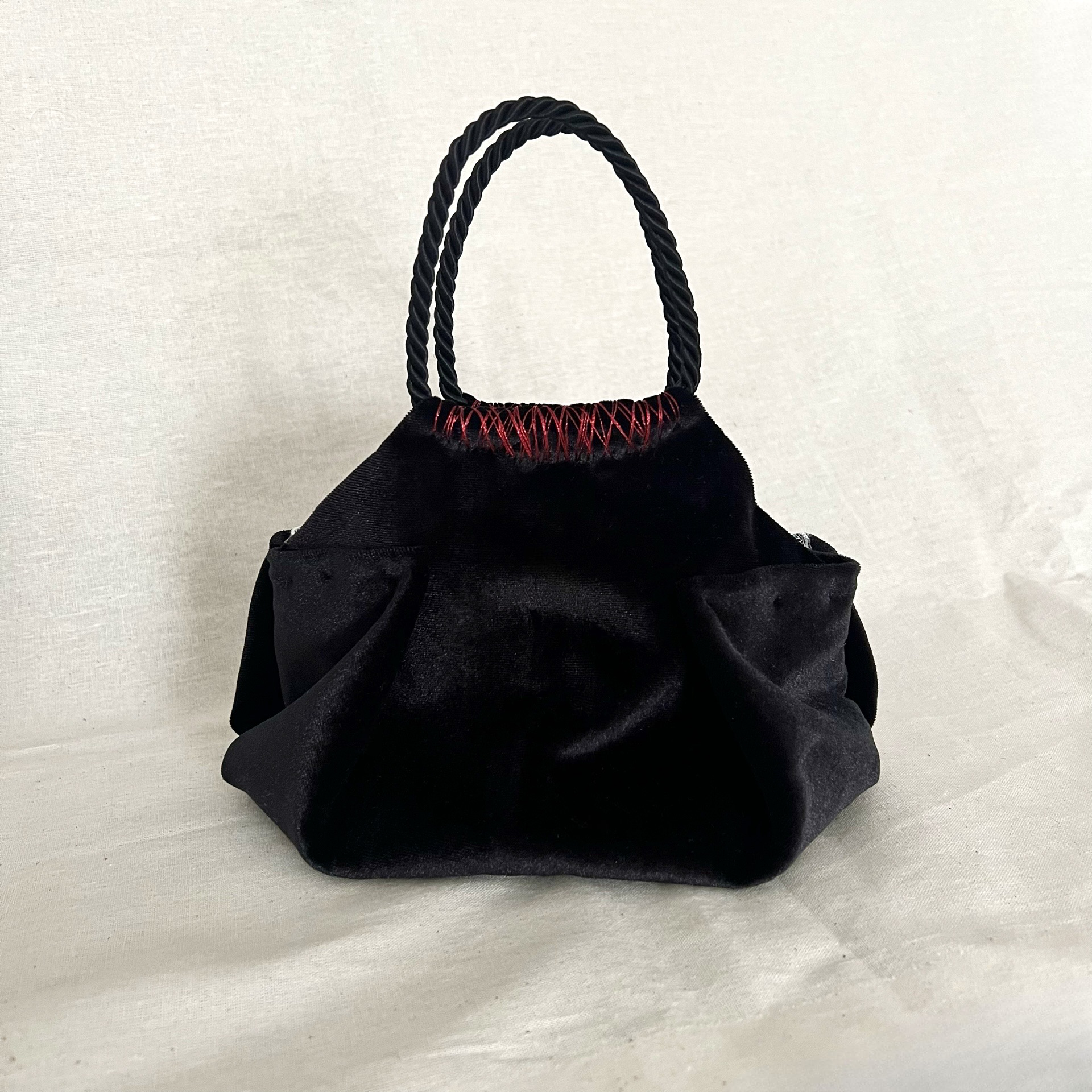 Mini velvet black bag handmade in Turkey by Esra Kayıra