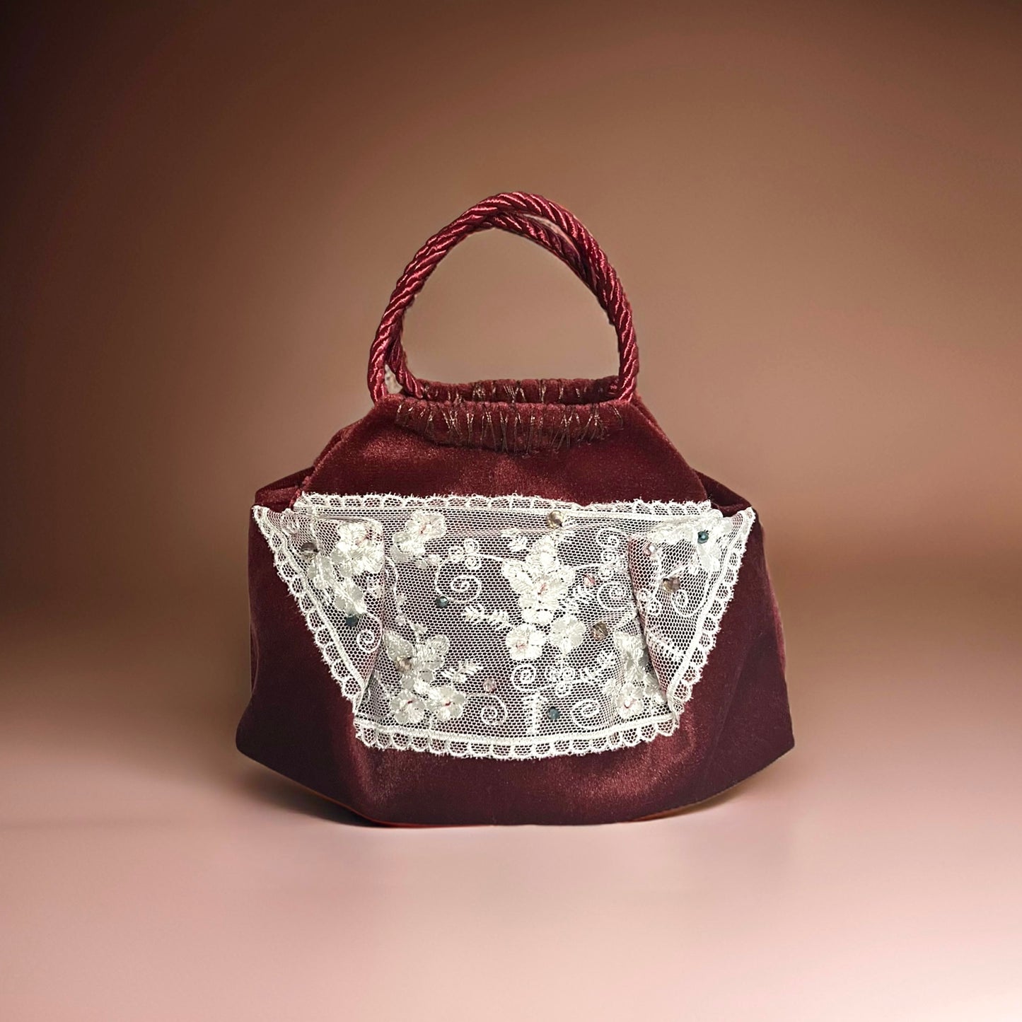 Mini velvet burgundy bag with white lace detail, handmade in Turkey by Esra Kayıra