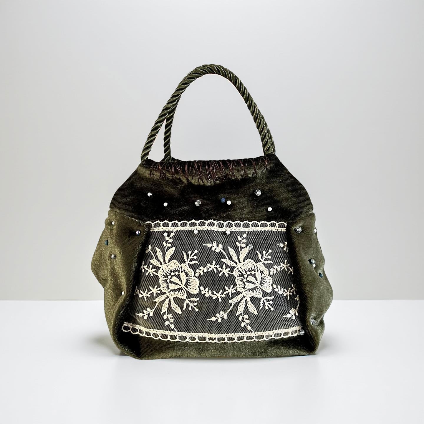 Mini velvet green bag handmade in Turkey by Esra Kayıra