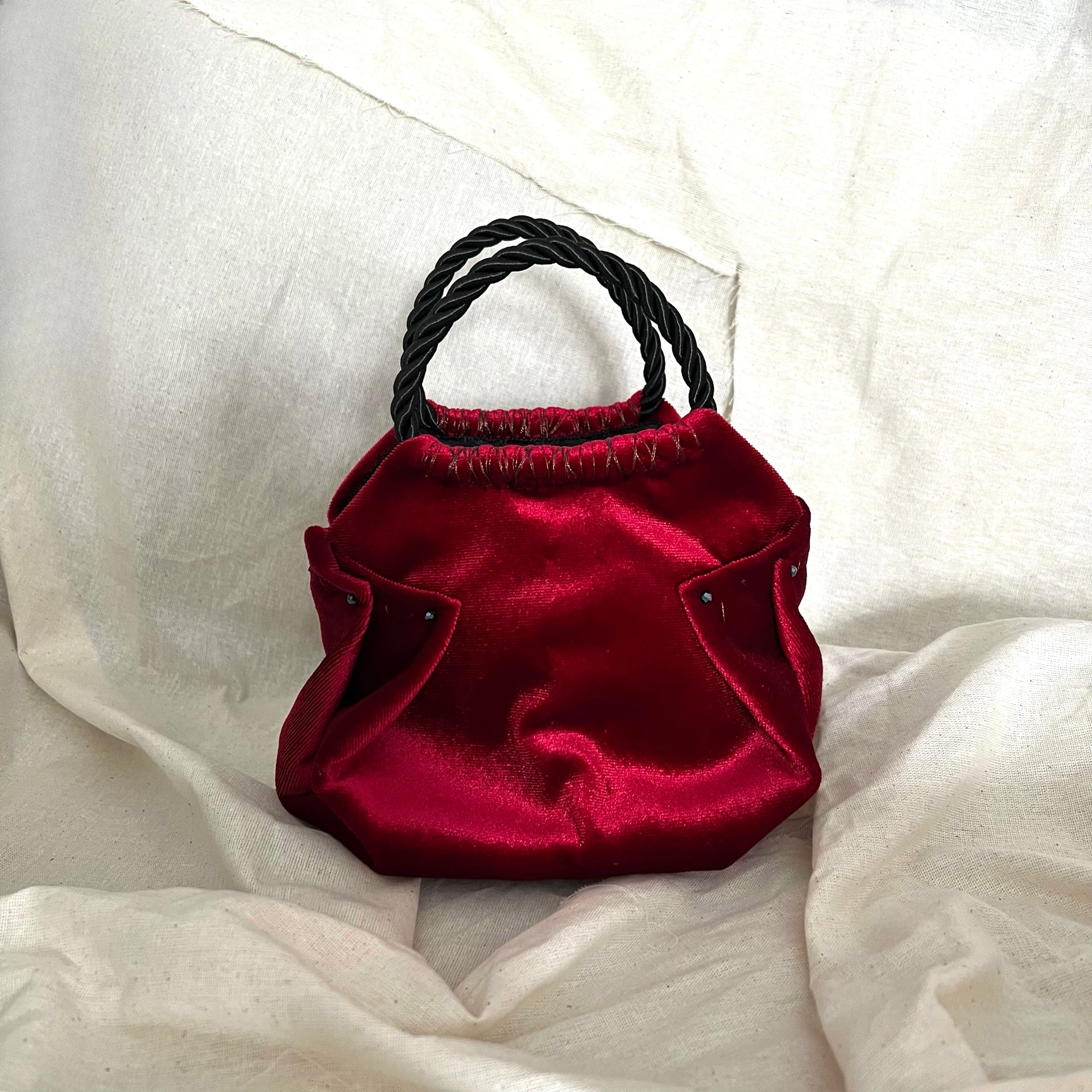 Mini red, pink velvet bag, black lace detail, handmade in Turkey by Esra Kayıra